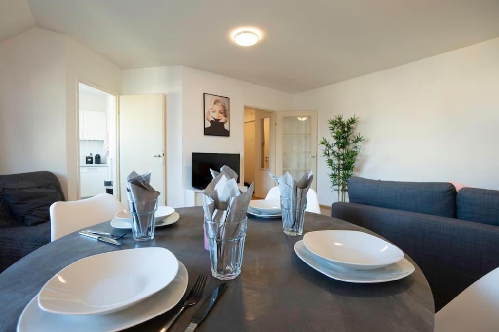 Stylish 2 Floor Penthouse • 15 Min To City Center Вена Экстерьер фото